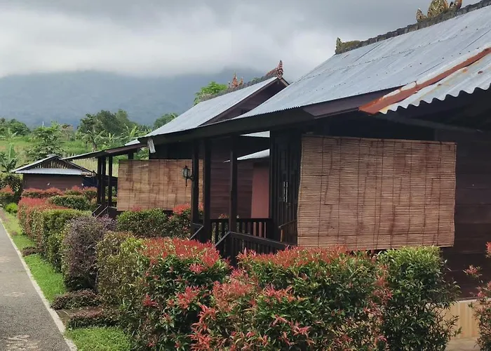 The Bocah Desa Village カントリーハウス